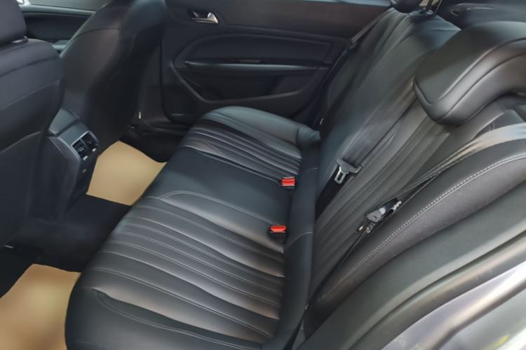 Used Peugeot 408 2022 1.6T Light-Chasing Edition Left Rear Seat