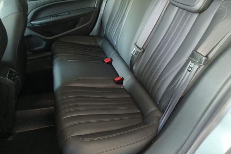 Used Peugeot 408 2022 1.6T Light-Chasing Edition Left Rear Seat