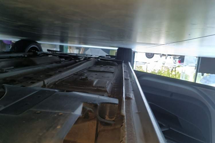Used Peugeot 408 2022 1.6T Light-Chasing Edition Left Side Sill