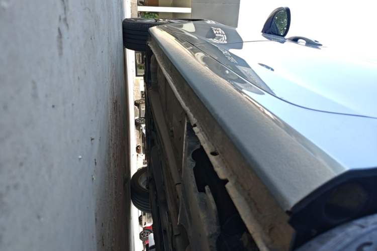 Used Peugeot 408 2022 1.6T Light-Chasing Edition Left Side Sill