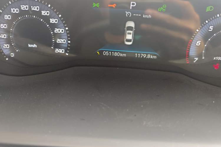 Used Peugeot 408 2022 1.6T Dream Edition Odometer Close Up