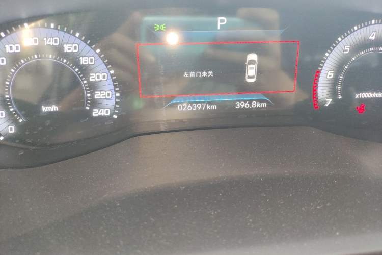 Used Peugeot 408 2022 1.6T Ambition Edition Odometer Close Up