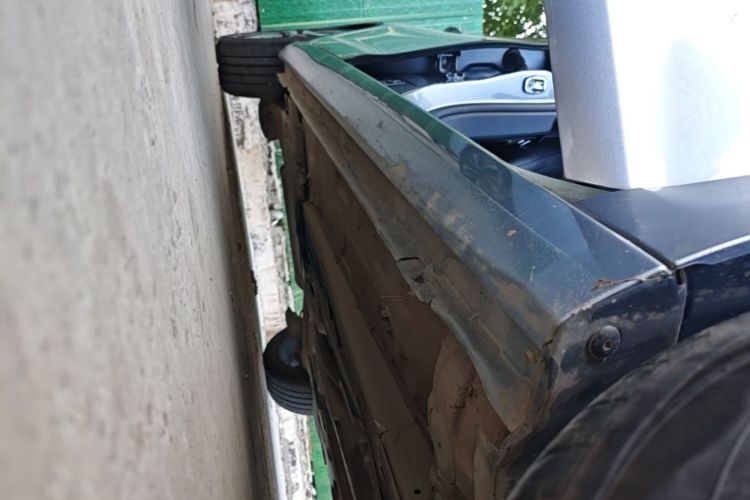 Used Peugeot 408 2022 1.6T Light-Chasing Edition Right Side Sill