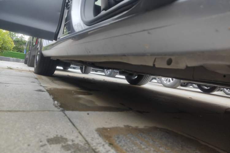 Used Peugeot 408 2022 1.6T Ambition Edition Right Side Sill