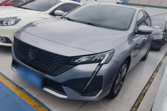 Używany Peugeot 408 2022 1.6T Light-Chasing Edition