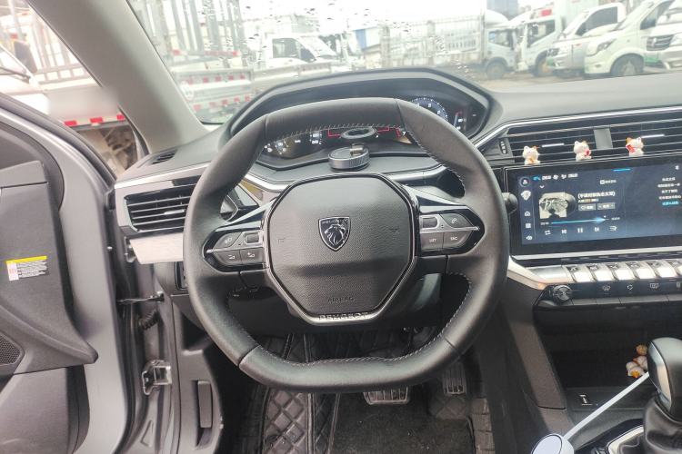 Used Peugeot 408 2022 1.6T Light-Chasing Edition Steering Wheel