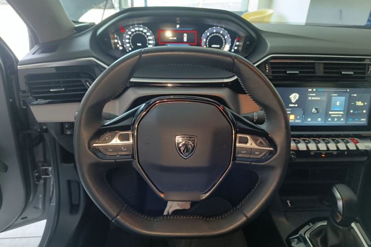 Used Peugeot 408 2022 1.6T Light-Chasing Edition Steering Wheel