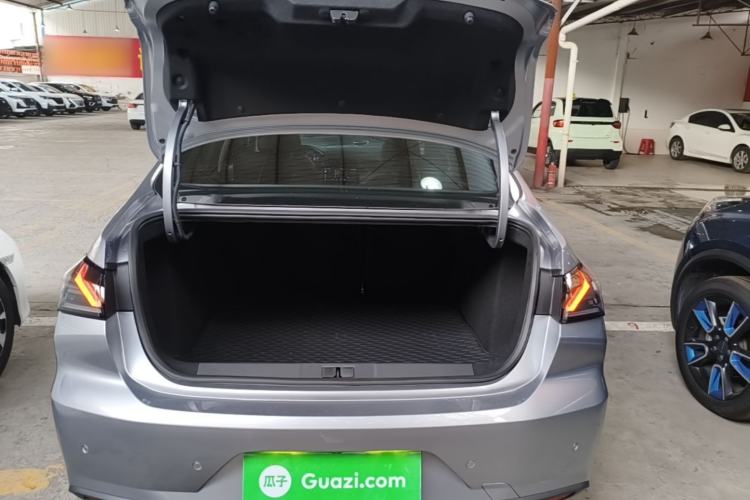 Used Peugeot 408 2022 1.6T Light-Chasing Edition Trunk
