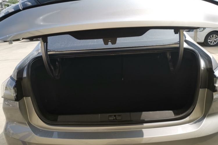 Used Peugeot 408 2022 1.6T Light-Chasing Edition Trunk