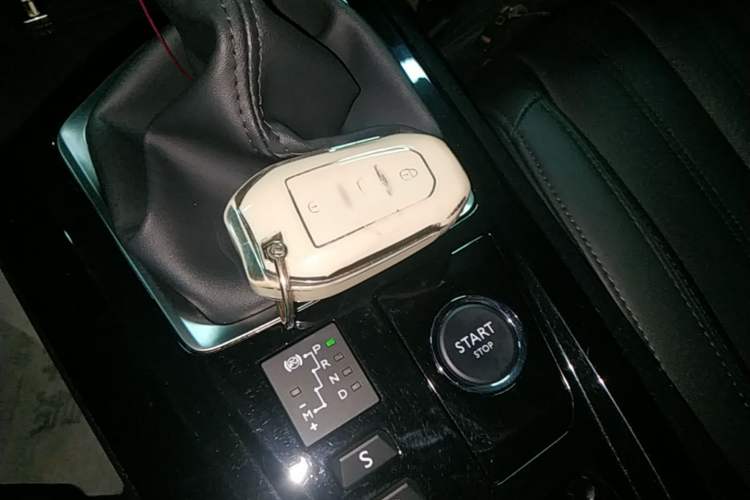 Used Peugeot 408 2022 1.6T Ambition Edition Vehicle Key