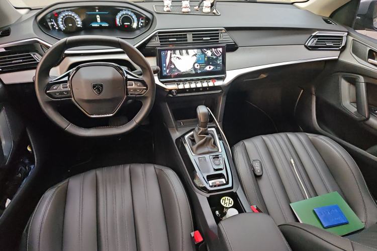 Used Peugeot 408 2022 1.6T Light-Chasing Edition Center Console