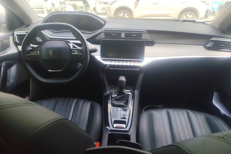 Used Peugeot 408 2022 1.6T Ambition Edition Center Console