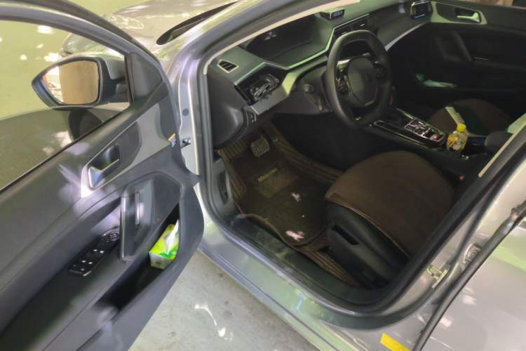 Used Peugeot 408 2022 1.6T Light-Chasing Edition Driver Seat