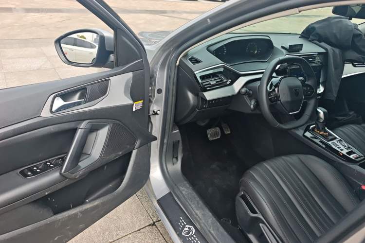 Used Peugeot 408 2022 1.6T Ambition Edition Driver Seat