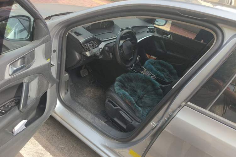 Used Peugeot 408 2022 1.6T Ambition Edition Driver Seat