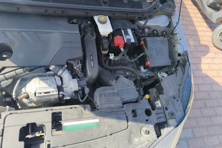 Used Peugeot 408 2022 1.6T Light-Chasing Edition Engine Bay Left