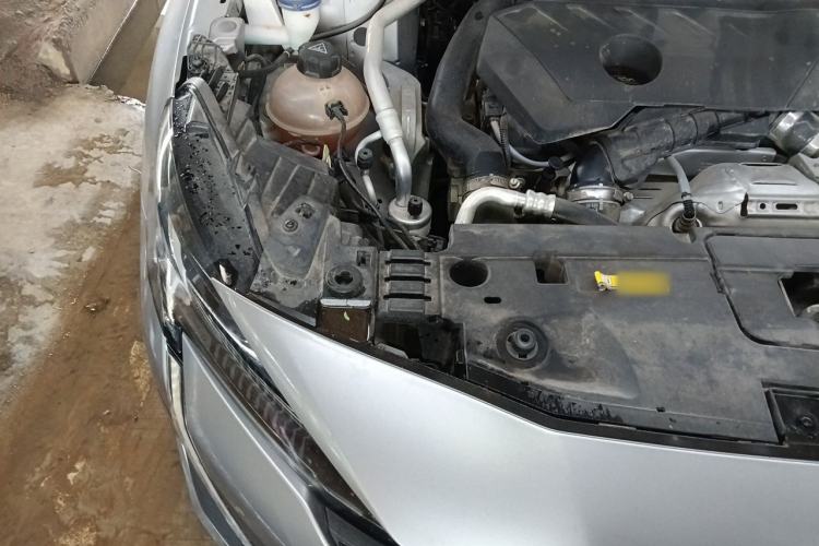 Used Peugeot 408 2022 1.6T Light-Chasing Edition Engine Bay Right