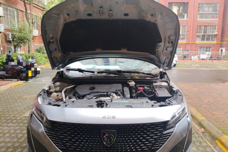 Used Peugeot 408 2022 1.6T Light-Chasing Edition Engine Bay