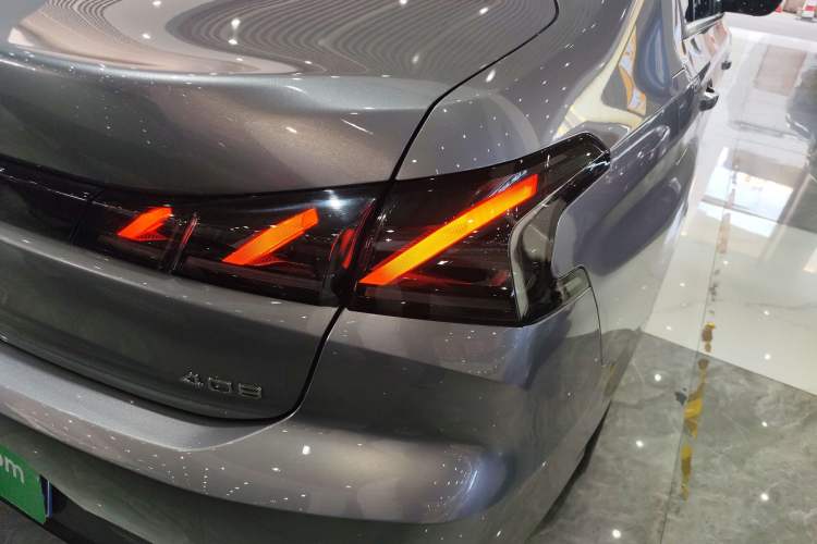 Used Peugeot 408 2022 1.6T Ambition Edition Exterior 3