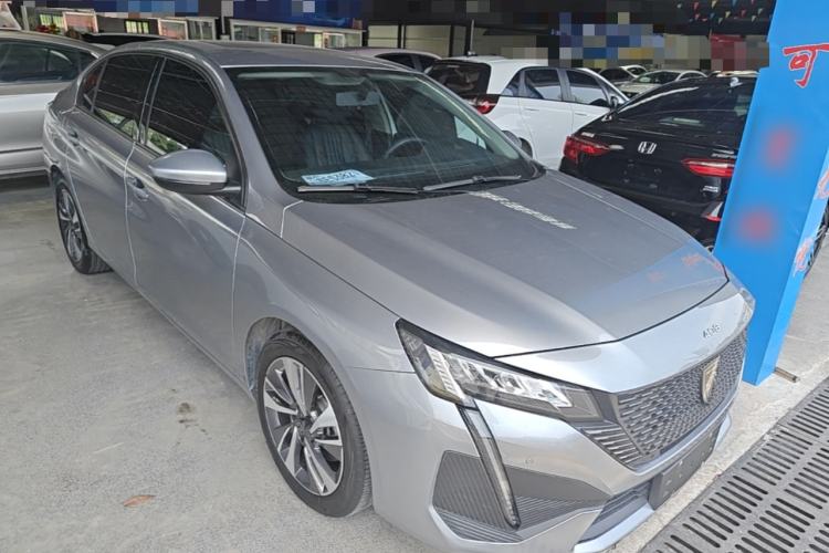 Used Peugeot 408 2022 1.6T Light-Chasing Edition Front Right 45 Deg