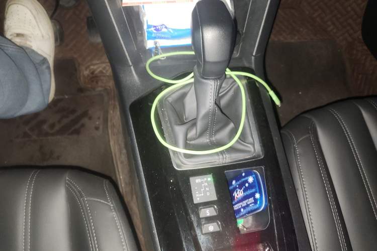 Used Peugeot 408 2022 1.6T Ambition Edition Gear Lever