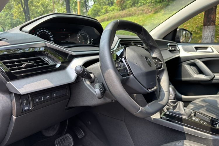 Used Peugeot 408 2022 1.6T Ambition Edition Interior 12