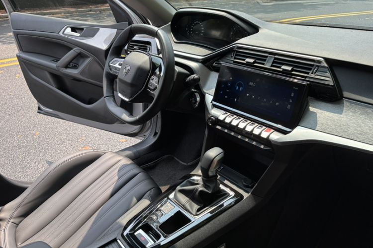 Used Peugeot 408 2022 1.6T Ambition Edition Interior 2