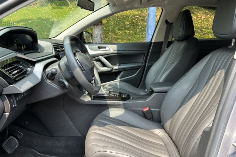 Used Peugeot 408 2022 1.6T Ambition Edition Interior 7