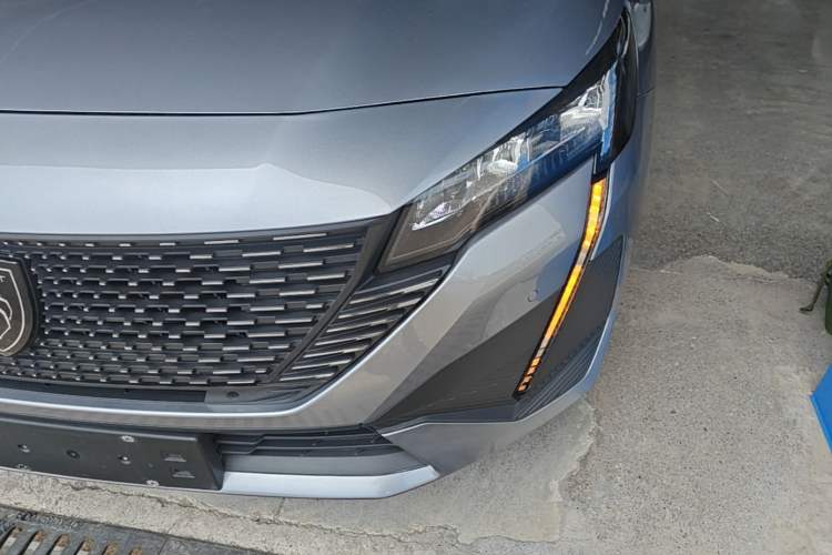 Used Peugeot 408 2022 1.6T Light-Chasing Edition Left Front Headlight
