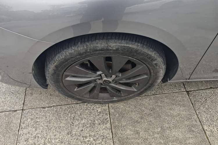 Used Peugeot 408 2022 1.6T Ambition Edition Left Front Wheel Hub