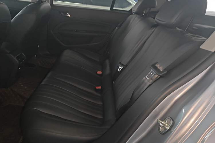 Used Peugeot 408 2022 1.6T Light-Chasing Edition Left Rear Seat