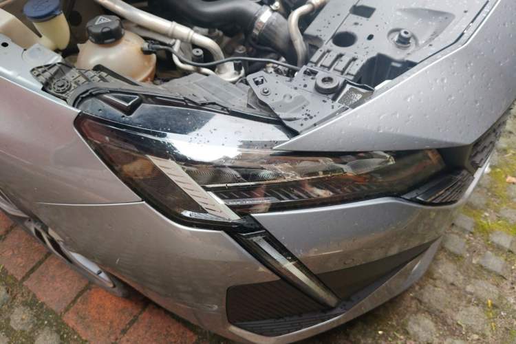 Used Peugeot 408 2022 1.6T Light-Chasing Edition Right Front Headlight