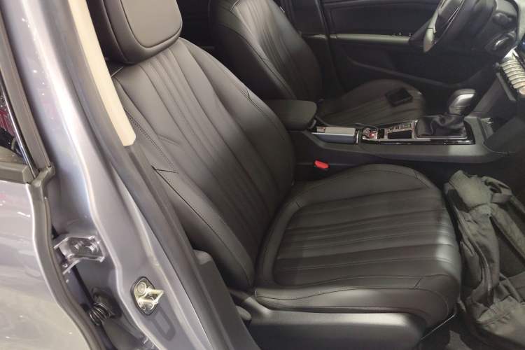 Used Peugeot 408 2022 1.6T Ambition Edition Right Front Seat