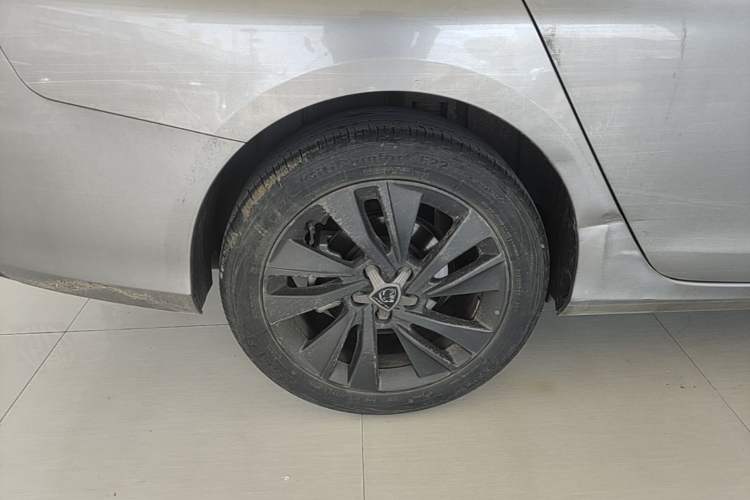 Used Peugeot 408 2022 1.6T Ambition Edition Right Rear Wheel Hub
