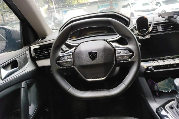 Used Peugeot 408 2022 1.6T Light-Chasing Edition Steering Wheel