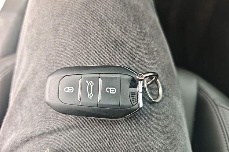 Used Peugeot 408 2022 1.6T Ambition Edition Vehicle Key