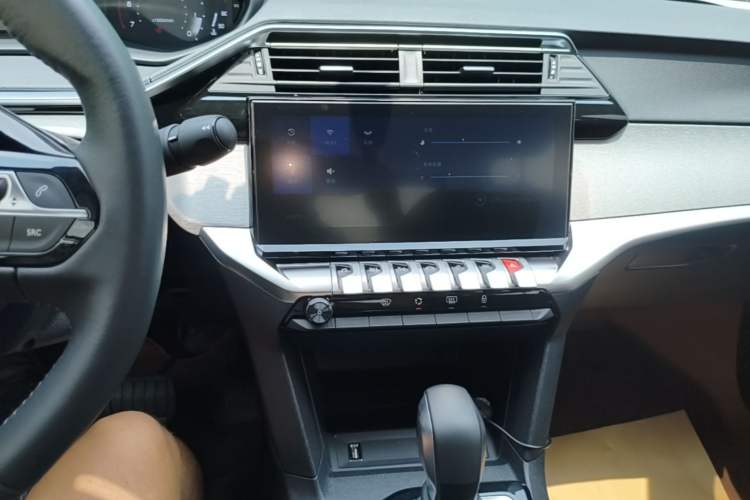 Used Peugeot 408 2022 1.6T Ambition Edition Audio And AC Panel