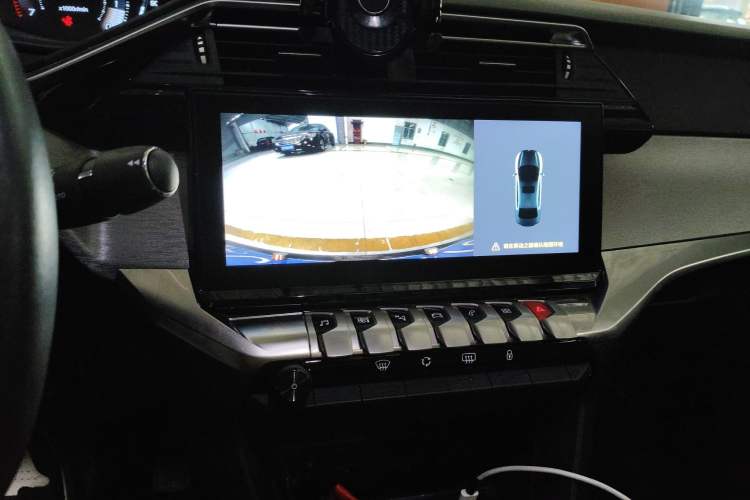 Used Peugeot 408 2022 1.6T Dream Edition Audio And AC Panel