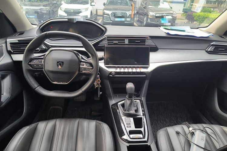 Used Peugeot 408 2022 1.6T Ambition Edition Center Console