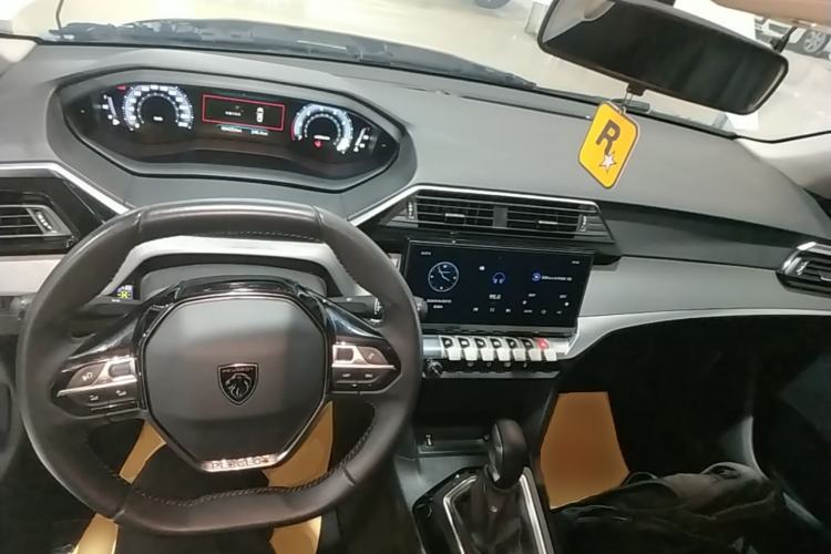 Used Peugeot 408 2022 1.6T Ambition Edition Center Console