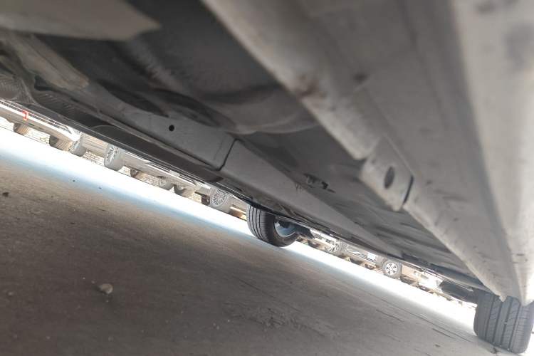 Used Peugeot 408 2022 1.6T Light-Chasing Edition Chassis Front Left