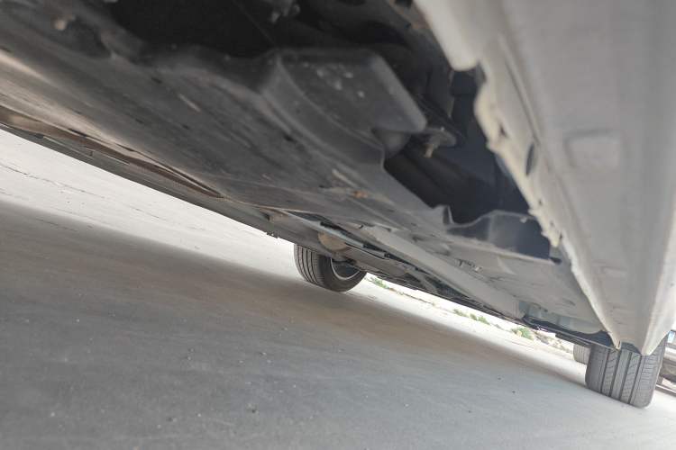 Used Peugeot 408 2022 1.6T Light-Chasing Edition Chassis Rear Right