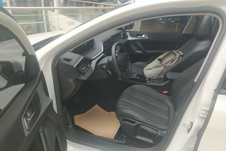 Used Peugeot 408 2022 1.6T Ambition Edition Driver Seat