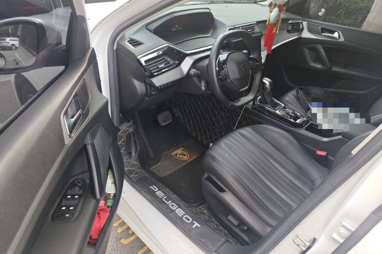 Used Peugeot 408 2022 1.6T Light-Chasing Edition Driver Seat