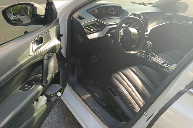 Used Peugeot 408 2022 1.6T Dream Edition Driver Seat