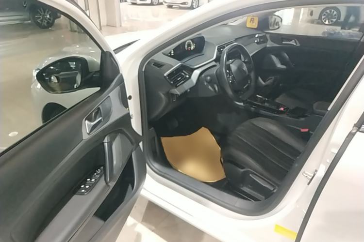 Used Peugeot 408 2022 1.6T Ambition Edition Driver Seat