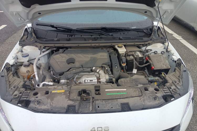 Used Peugeot 408 2022 1.6T Light-Chasing Edition Engine Bay