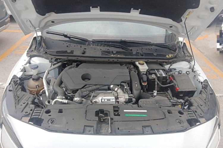 Used Peugeot 408 2022 1.6T Light-Chasing Edition Engine Bay