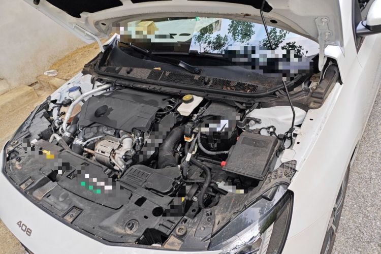 Used Peugeot 408 2022 1.6T Light-Chasing Edition Engine Bay Left