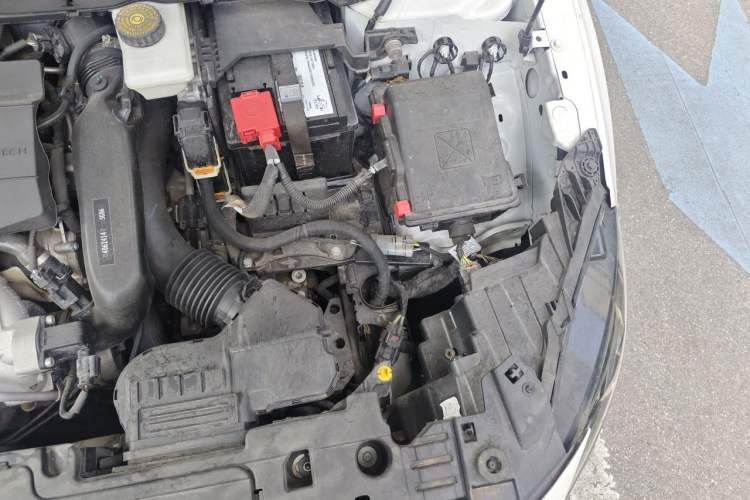 Used Peugeot 408 2022 1.6T Light-Chasing Edition Engine Bay Left